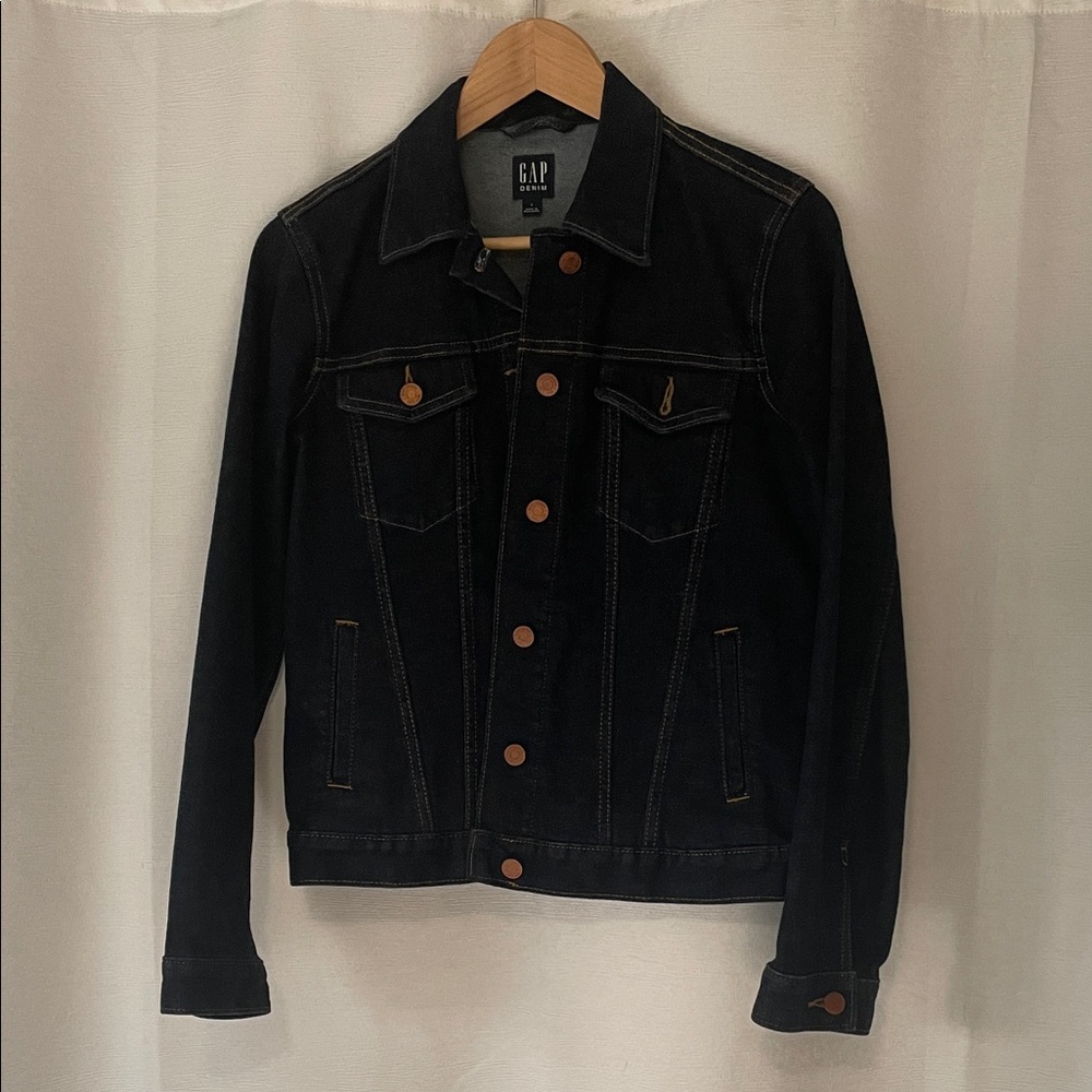 NWOT GAP Dark Denim Jacket with Copper Buttons